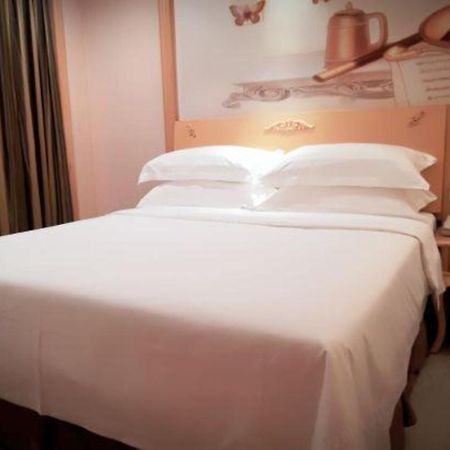 Vienna Classic Hotel Guangdong Yangxi Moon Bay Esterno foto